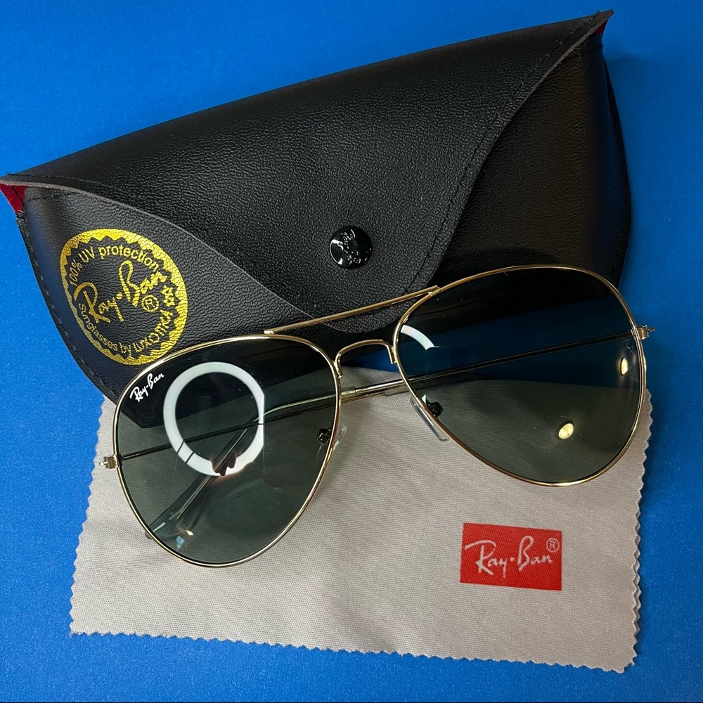 Ray-Ban Aviator Classic Sunglasses